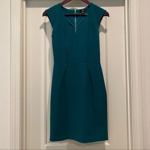 H&M v neck dress